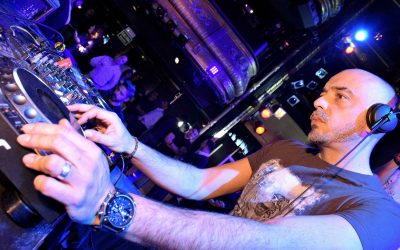 Dann Martin trae su estilo parisino-londinense a las noches de Isla de Mar