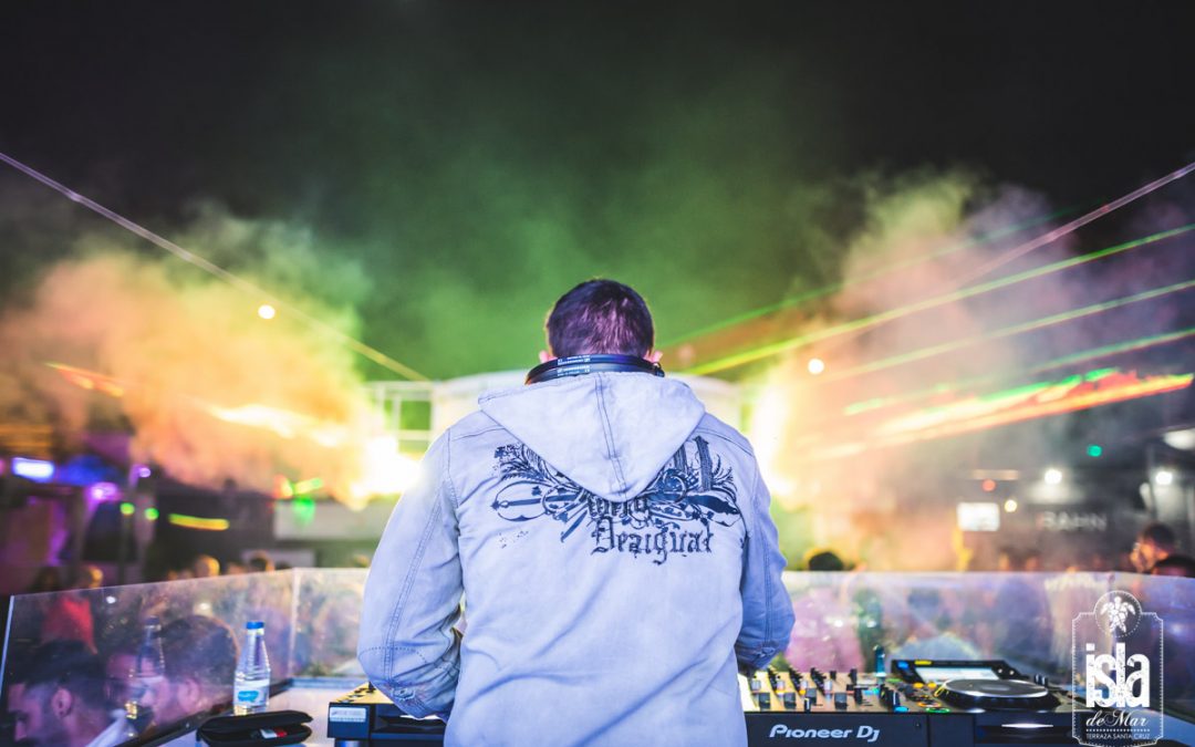 Viernes | 3 AGO 2018 | Terraza Isla de Mar