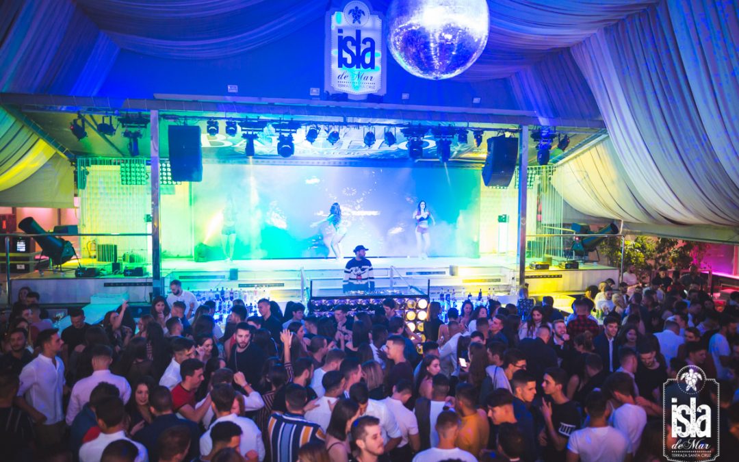 Los Iluminatis del Reggaeton | 16 NOV 2018 | Terraza Isla de Mar